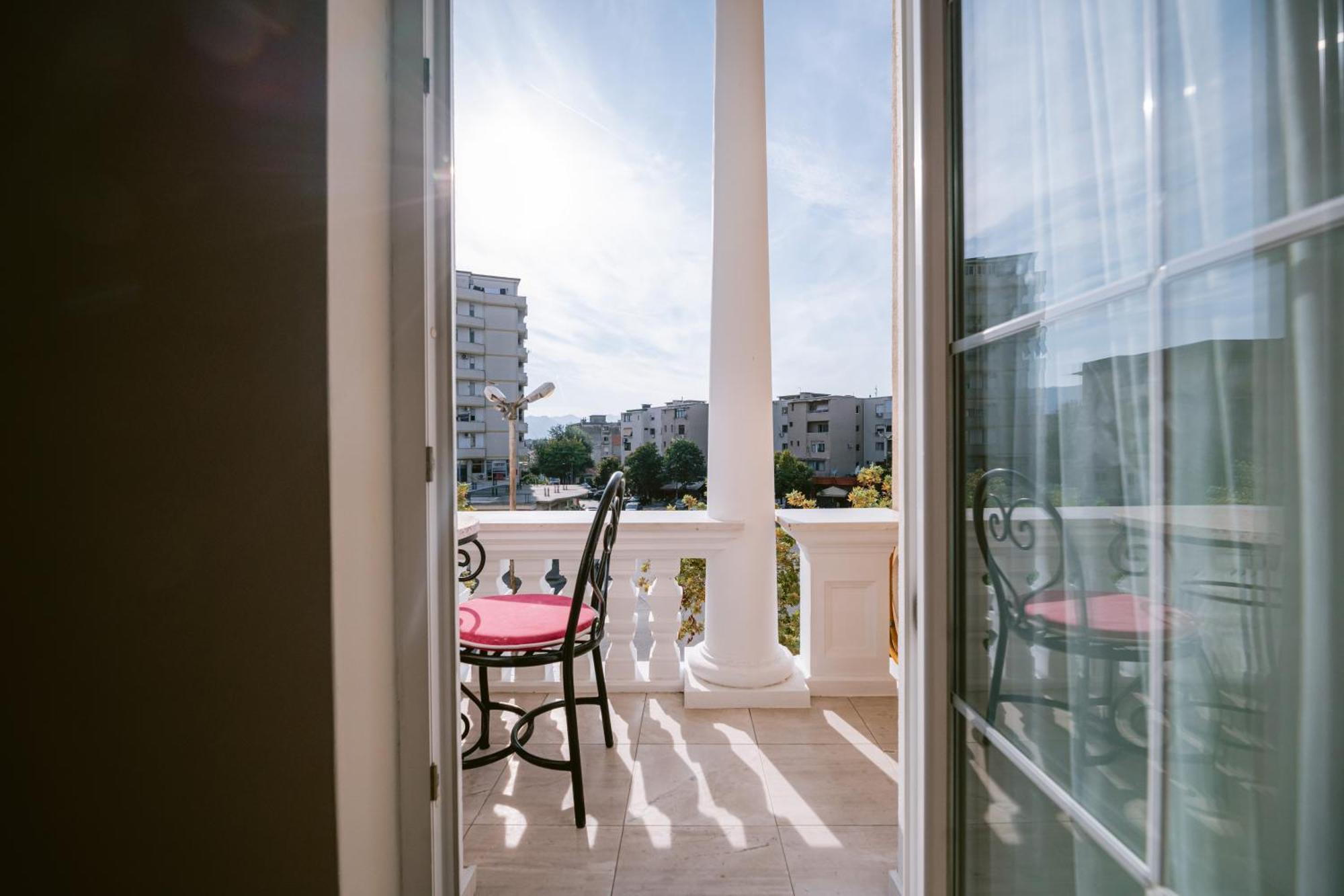Tribute Hotel Shkoder Ngoại thất bức ảnh